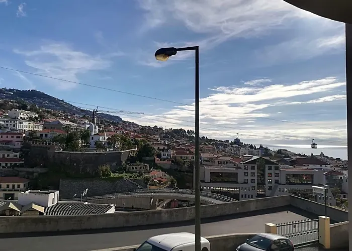 Bay Historic Center * Funchal (Madeira)